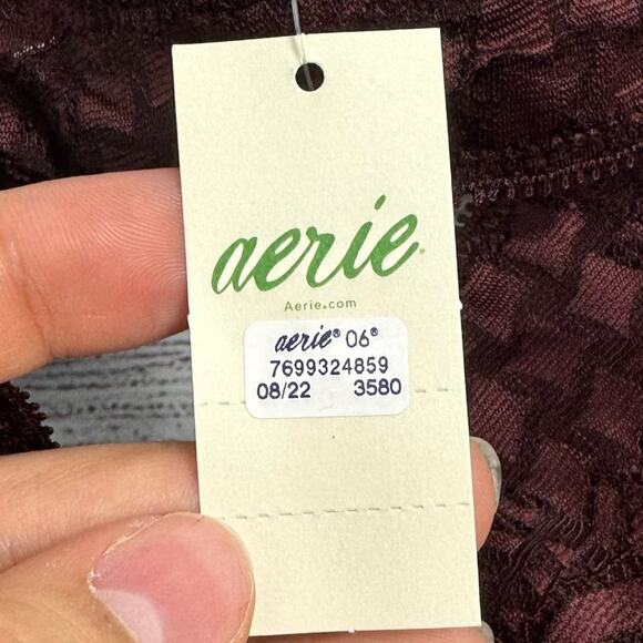 Aerie Holiday Burgundy Best Lace Waffle Longline Bralette Size Small - Picture 13 of 14
